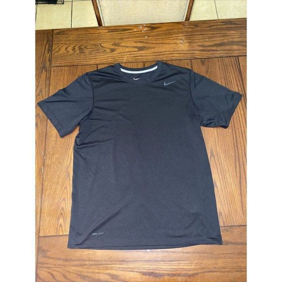 Nike Other - Medium Nike Dri-Fit Touch Training Shirt Short Sle